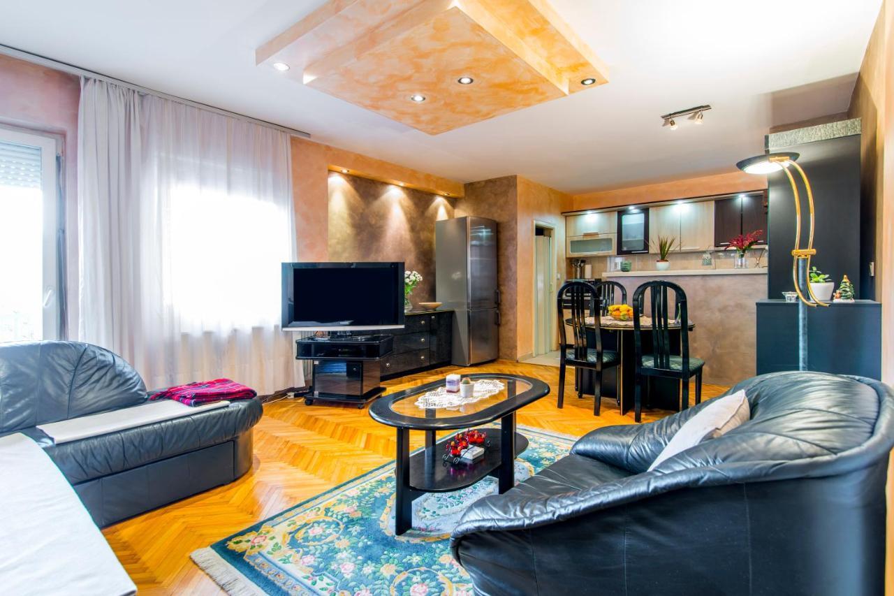Apartment City Center Novi Sad Bagian luar foto